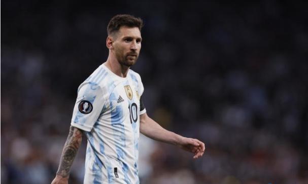 11月1日香港谢瑞麟黄金价格44610港币/两